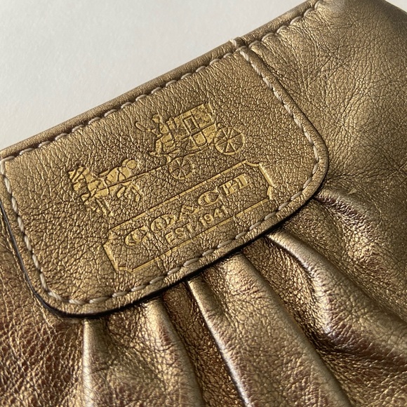 COACH | Gold coin case - Picture 2 of 7